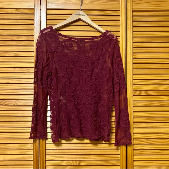Burgundy Lace Top - Picture 3 of 3